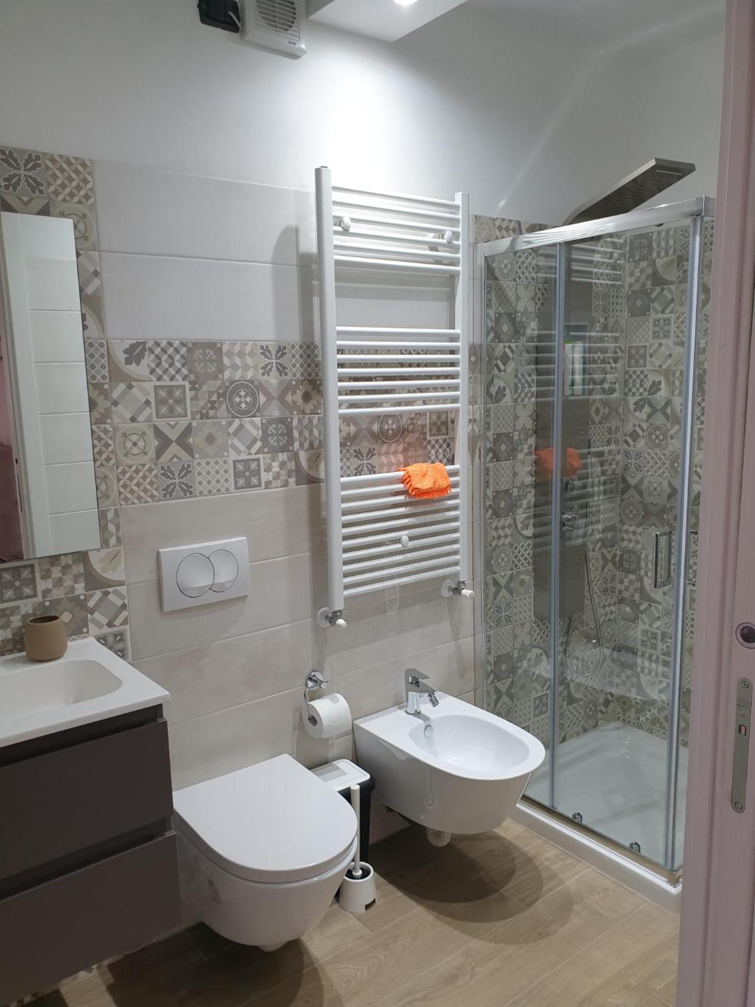 Casa Vacanze Alice E Arianna Cairo Montenotte Eksteriør billede