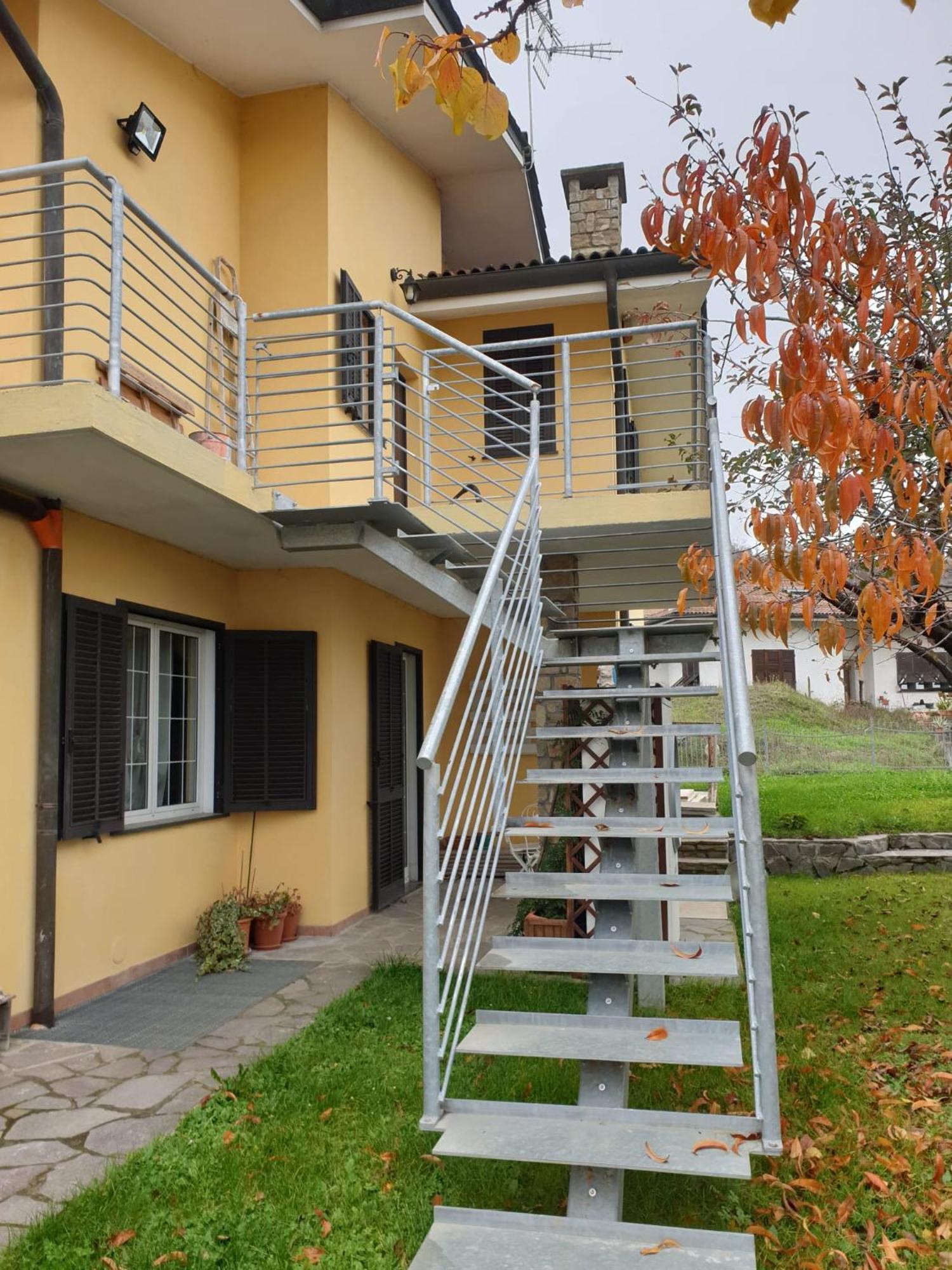 Casa Vacanze Alice E Arianna Cairo Montenotte Eksteriør billede